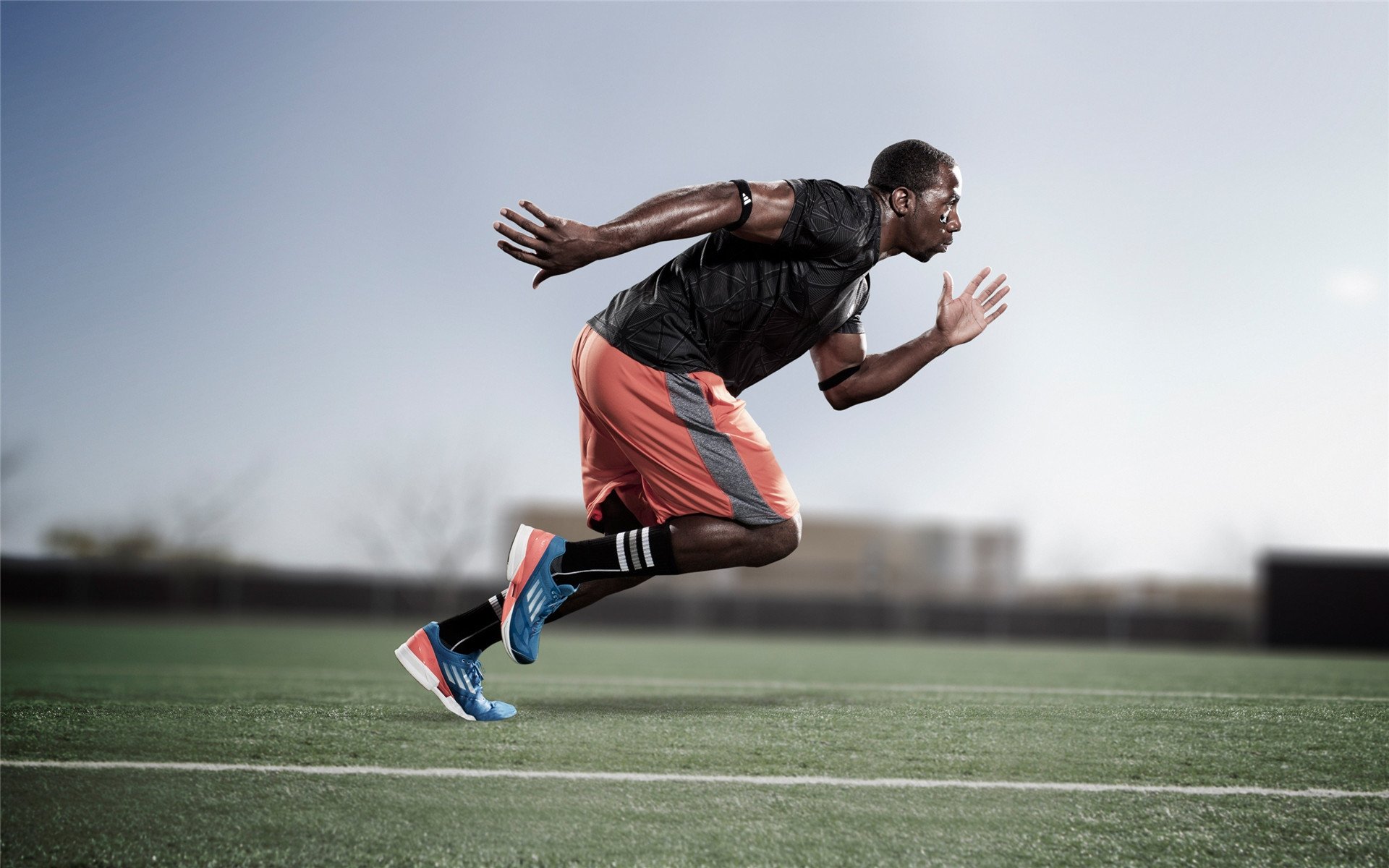 kering-跳水稳定发挥波兰步入决赛圈，令人赏心悦目的波兰女运动员 室外田径赛跳远